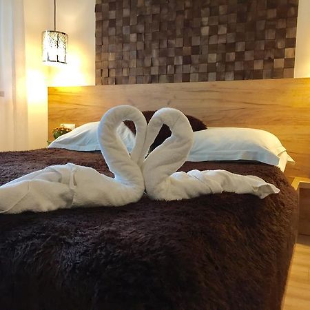 Bukowianski Dworek Bed & Breakfast Bukowina Tatrzanska Bagian luar foto